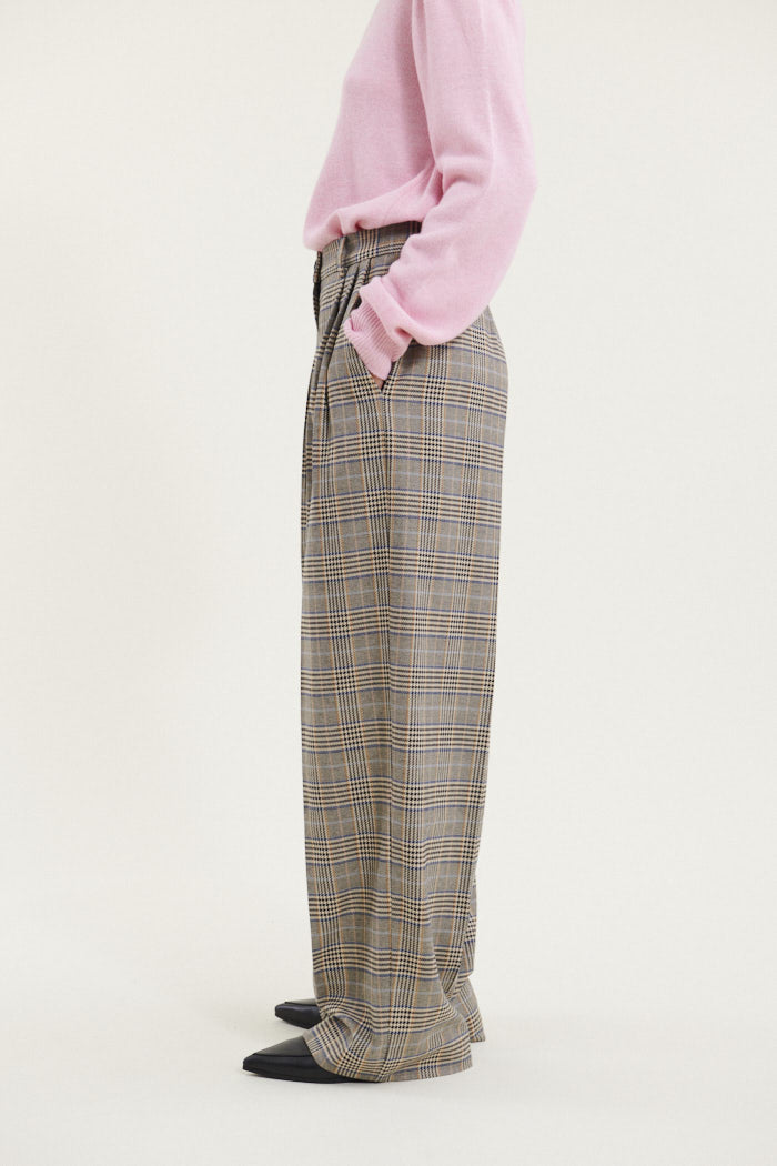 Basic Apparel Jorie Pants Pants 453 Light Khaki/Black